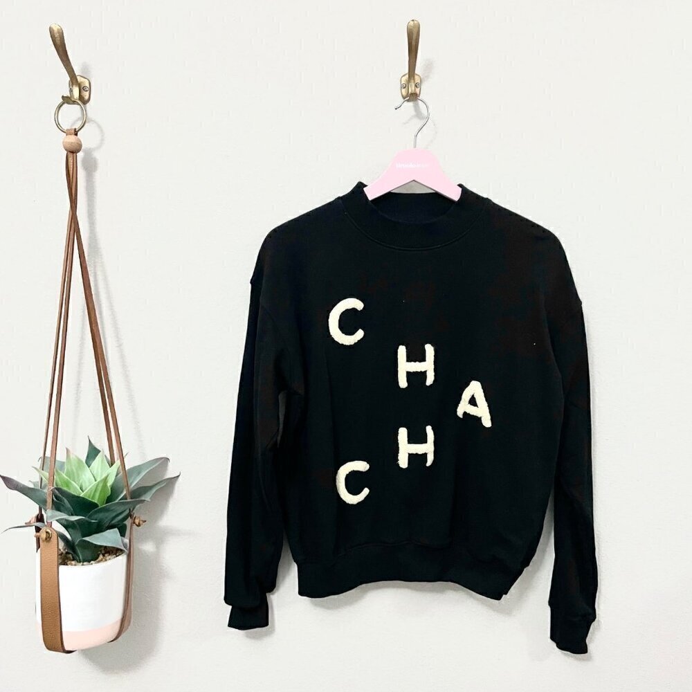 ELLANDEMM  Black CHA CHA Fuzzy Letter Crew Neck Sweatshirt S - Picture 2 of 5